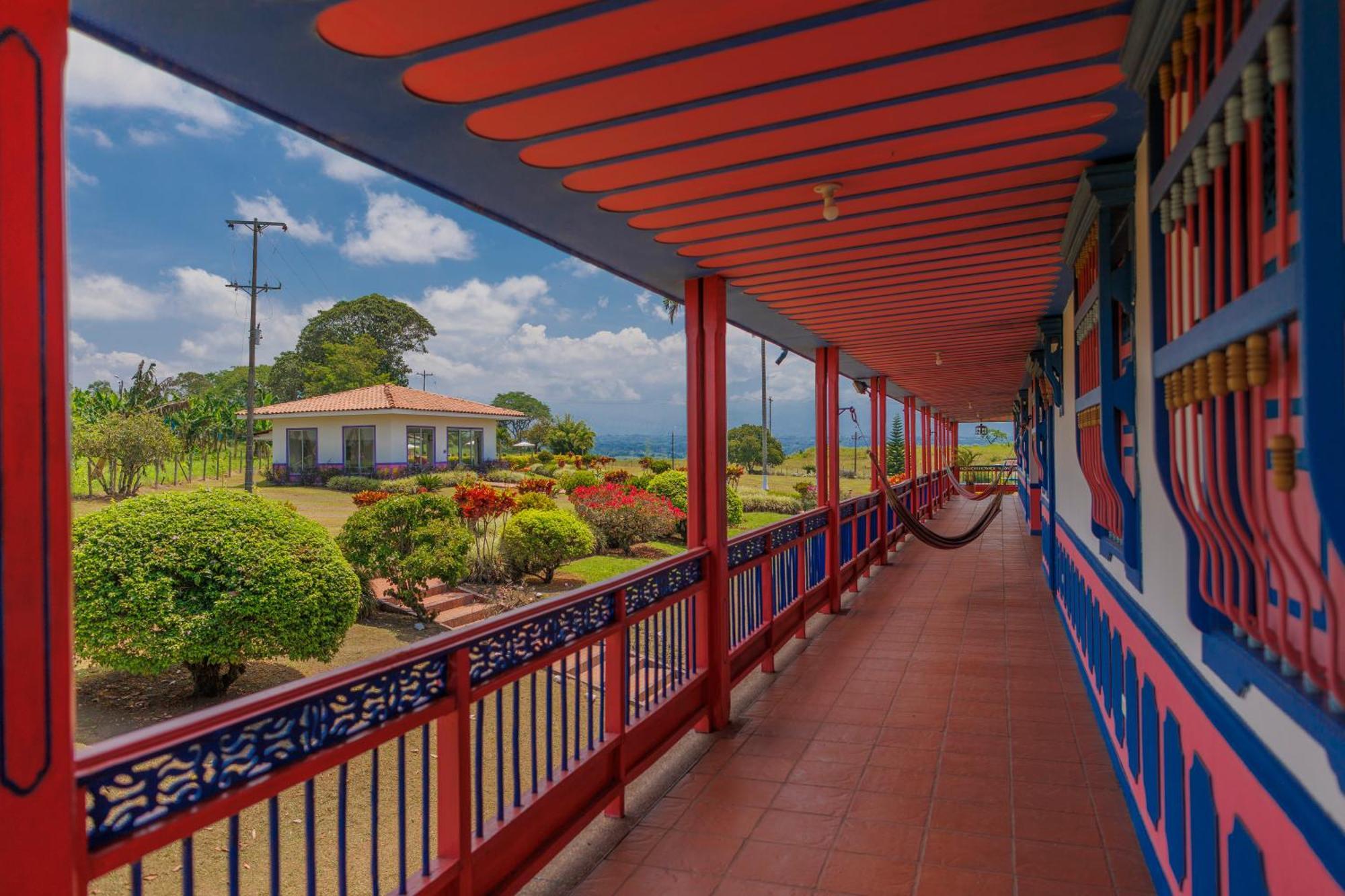 Hotel Arrayanes Del Quindio Montenegro Exterior photo