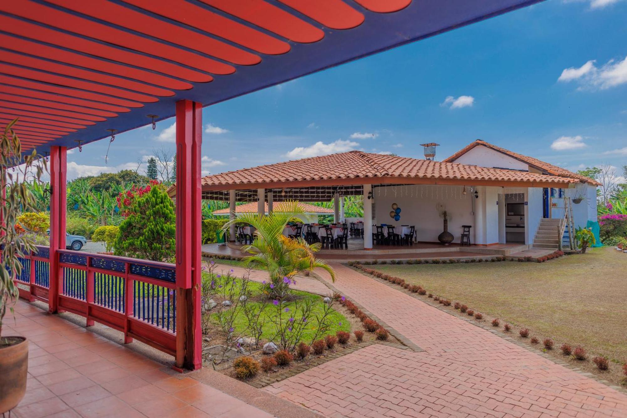 Hotel Arrayanes Del Quindio Montenegro Exterior photo