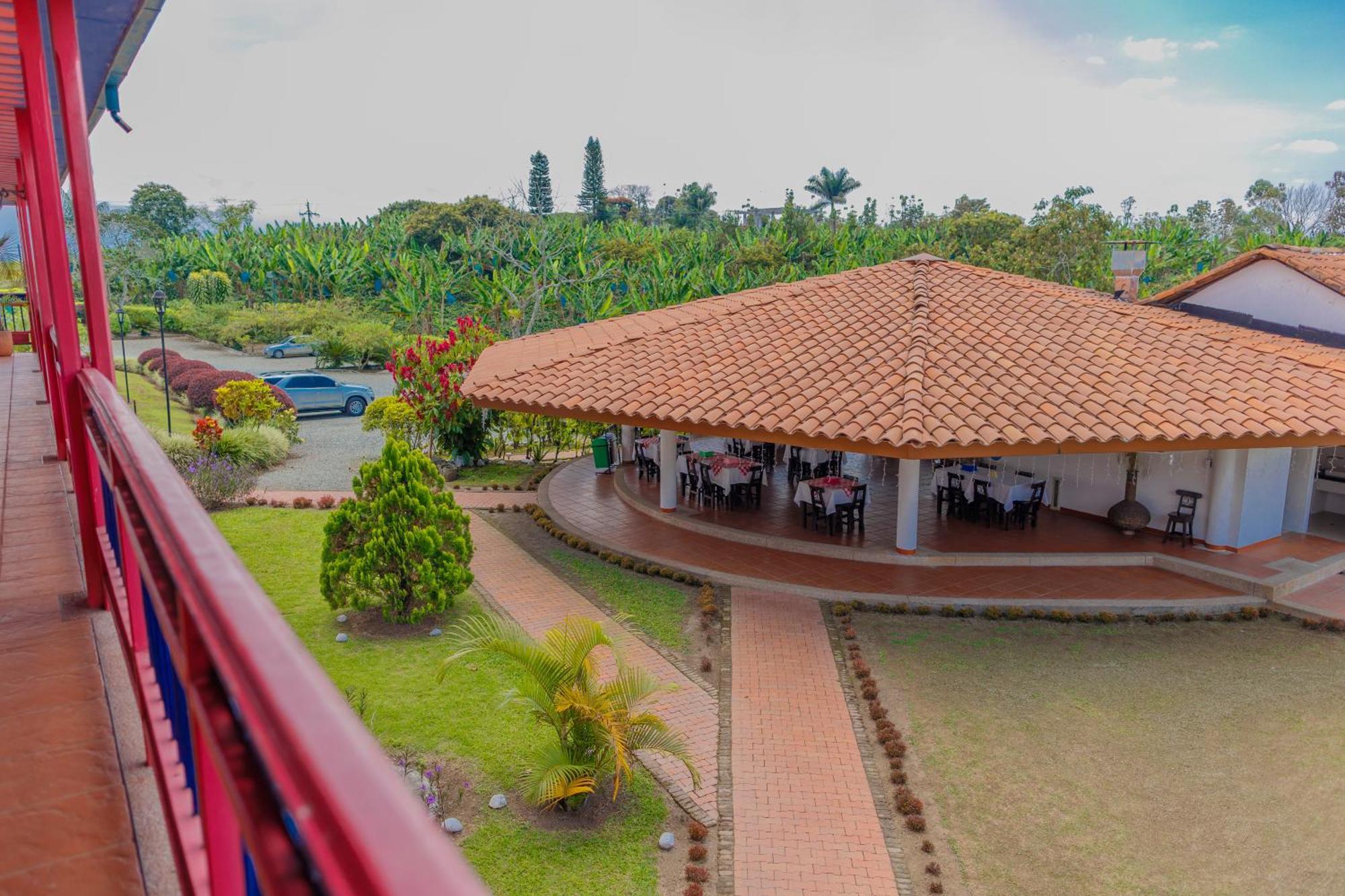 Hotel Arrayanes Del Quindio Montenegro Exterior photo